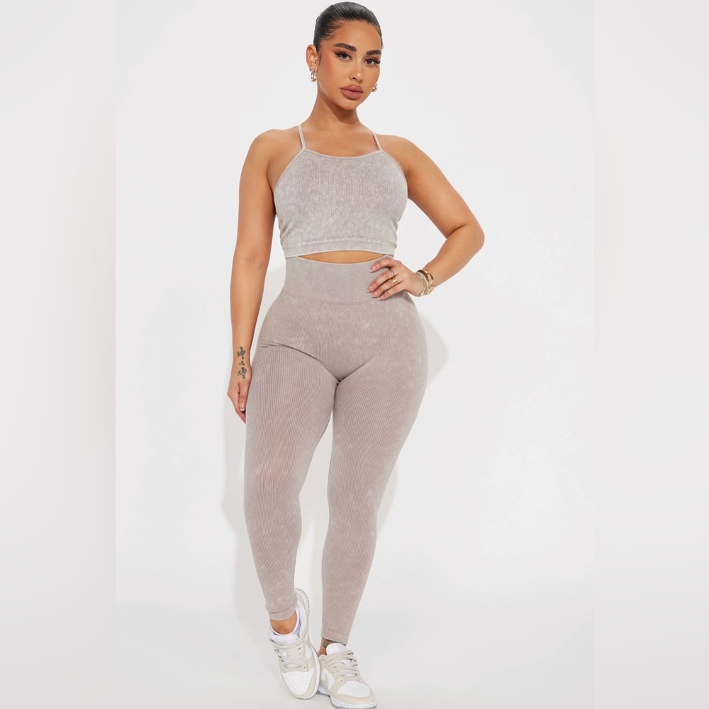 Set deportivo 2 Pieces organic Taupe size Small